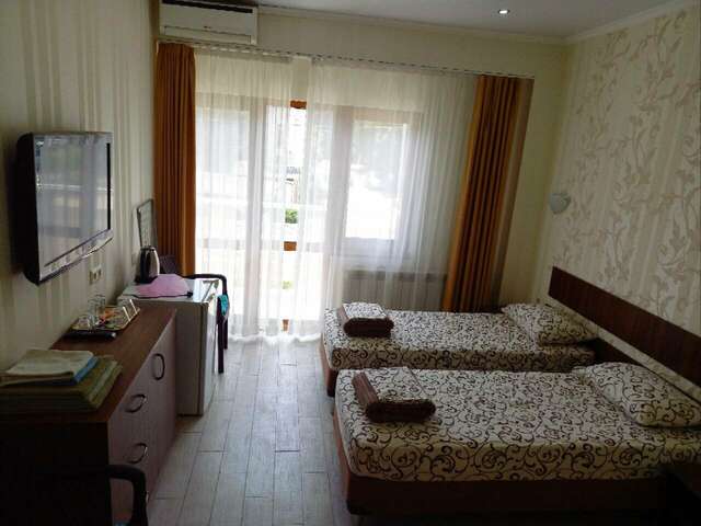 Гостиница Вояж Алушта-94